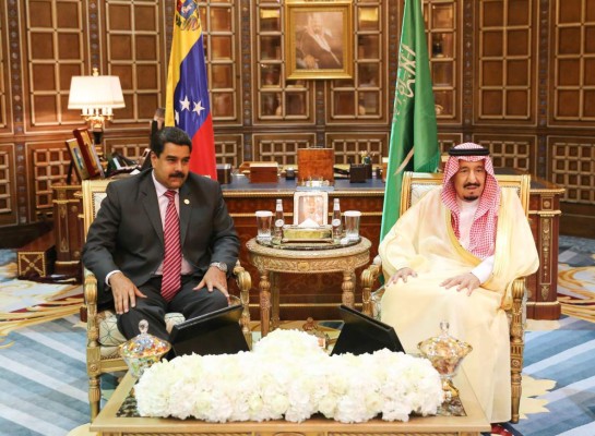 Parlamento llama a venezolanos a defender democracia ante 'golpe' en Venezuela