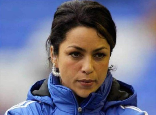 La sexi y polémica doctora del Chelsea