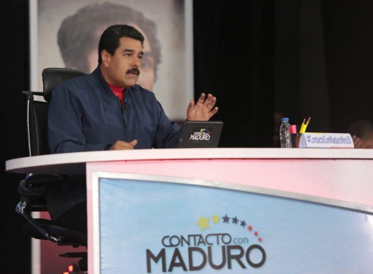 Maduro resalta que ha establecido diálogo con EUA