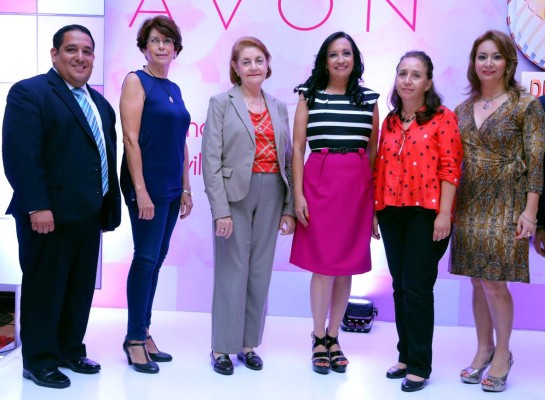 Avon de Honduras lanza convocatoria para el Premio Mujer Avon 2014