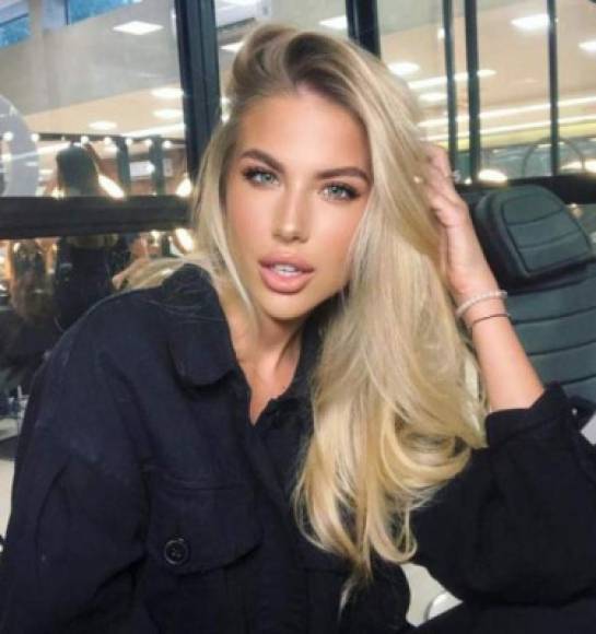 Ekaterina Dorozhko tiene 23 años de edad y es modelo.