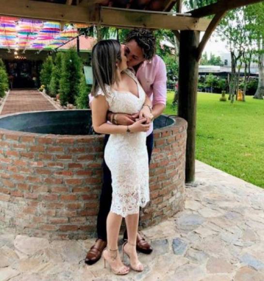 Kevin Hernández y Sandy Isaula presumen de su amores en redes sociales.