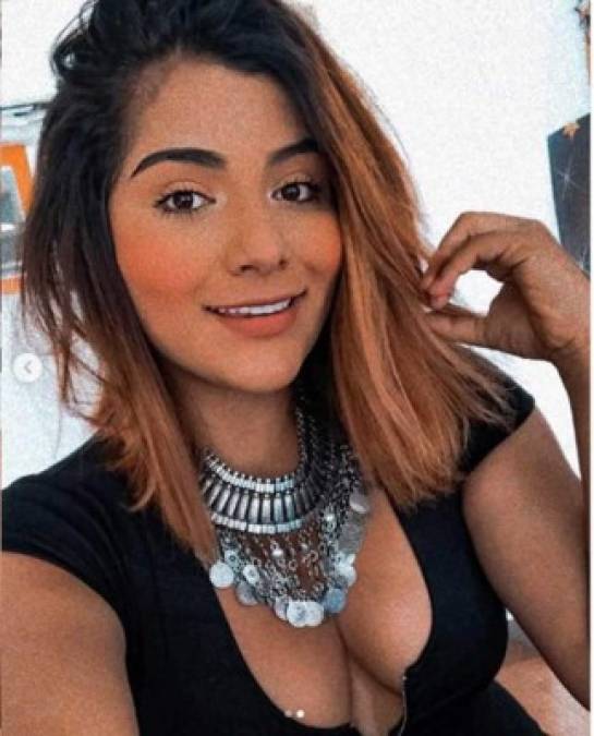 Presentadora colombiana Faizuly Martínez cumple picante promesa por