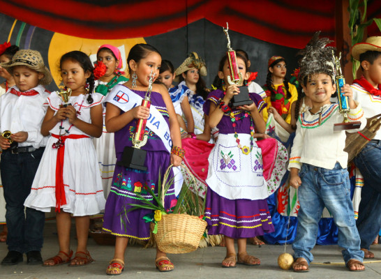 Celebran la riqueza cultural de Honduras