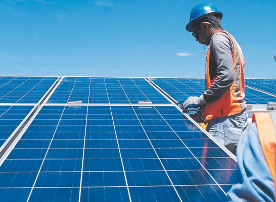 Honduras y Chile, los que más invierten en energía solar en AL