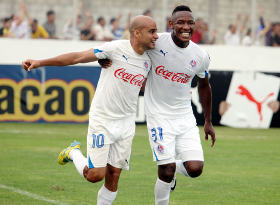 Olimpia se lleva el clásico hondureño y es nuevo líder del torneo