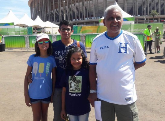 Honduras se sentirá local frente a Argentina