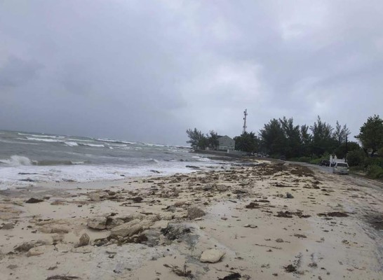Huracán Dorian: EEUU evacúa a un millón de personas por monstruoso ciclón