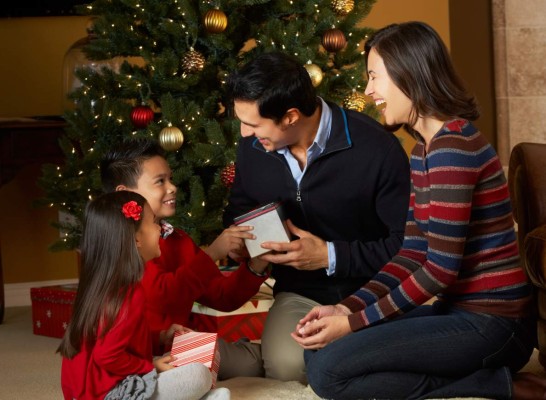 Escoja el juguete adecuado en Navidad