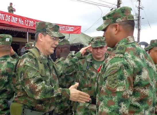 Las Farc liberan en Colombia a general secuestrado