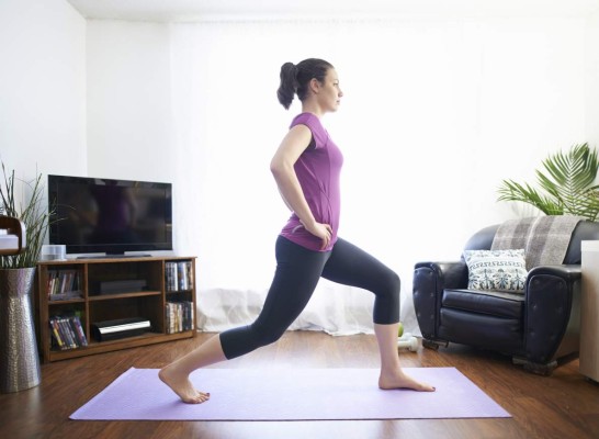 Manténgase activo en casa para tener una buena figura y mejorar su salud en general