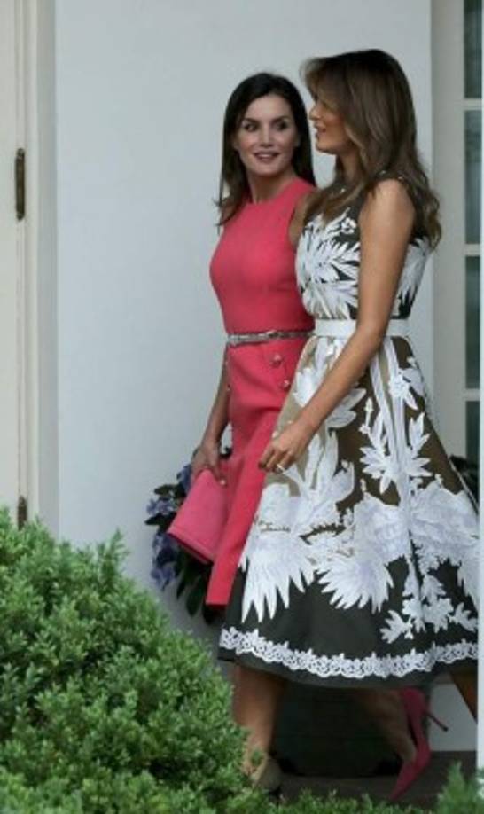 Melania y Letizia tomaron el té y conversaron a solas mientras el magnate sostenía una reunión privada con el Rey.