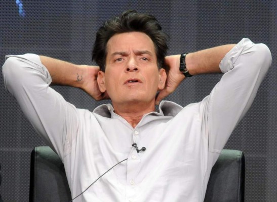 Policía de Los Ángeles investiga a Charlie Sheen