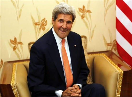 Kerry se reunirá con Juan Orlando Hernández por crisis de niños migrantes