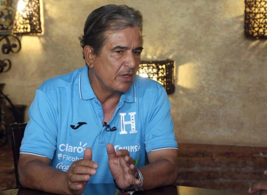 Pinto sobre Costly: 'No quiso estar, no podemos seguir viviendo de la historia'