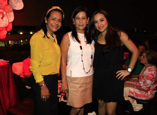 María Fernanda Bendeck despide su soltería