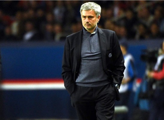 Mourinho vuelve a cargar contra sus delanteros