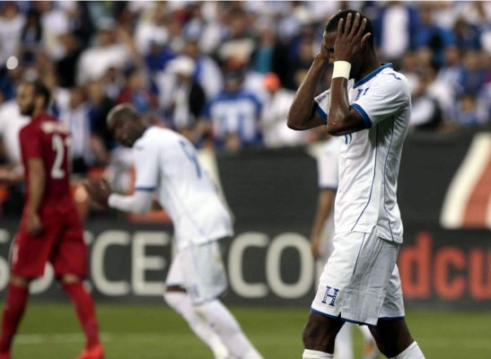 Honduras comienza con el pie izquierdo su camino hacia Brasil
