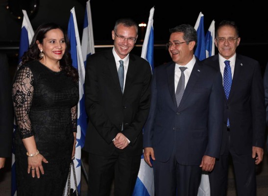 Juan Orlando Hernández está en Israel para inaugurar una oficina en Jerusalén