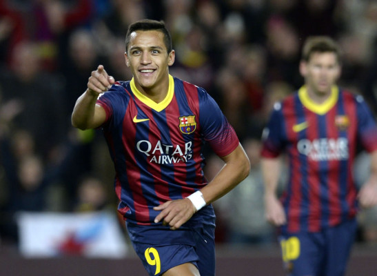 El Barça se lleva un flojo derbi catalán y consolida su liderato