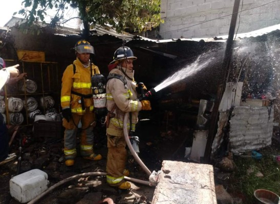 Explosión de chimbo de gas deja tres heridos en La Paz