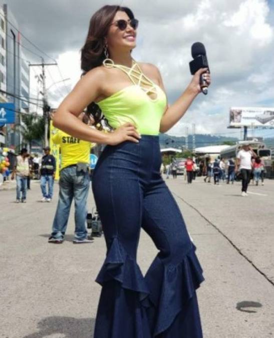 La guapa presentadora Milagro Flores tiene 25 años, pero a su corta edad ha ganado mucha experiencia en los medios de comunicación en el país.