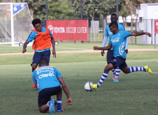 Hernán Medford pide contundencia a la Selección de Honduras