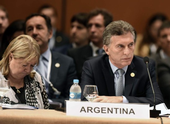 Macri pide en Mercosur liberación de presos políticos en Venezuela