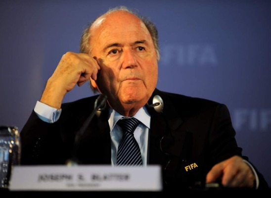 Blatter considera 'incorrecta' concesión a Messi del Balón de Oro en Brasil