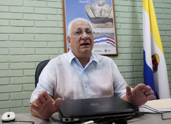 Francisco Herrera rectorará la Unah durante seis meses