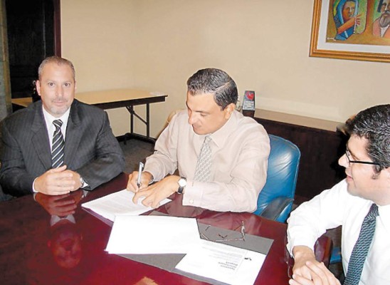 Otorgan crédito de $15 millones a Banpaís