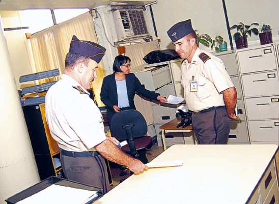 'Intervención castrense es un retroceso a los 80”