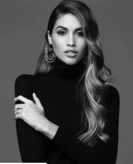 María Gabriela de Jesús Isler Morales es una modelo, animadora y reina de belleza venezolana, ganadora de los títulos Miss Venezuela 2012 y Miss Universo 2013. <br/><br/>Isler se consagra como la primera Miss Universo cuyo reinado atraviesa tres años, pues, siendo coronada en 2013 entregó su corona a comienzos de 2015.