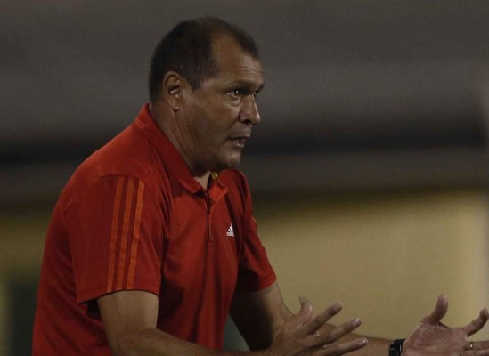 'Dejamos fuera de la competencia al Honduras': Wilmer Cruz