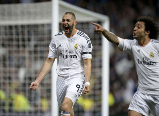 Messi resucita al Barça y lo reengancha a la lucha por el título