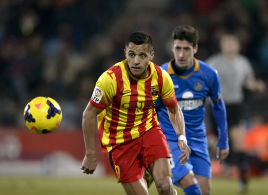 Un gran Pedro Rodríguez sostiene el liderato del Barcelona