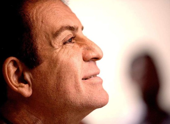 Salvador Nasralla revela que quiso ser sacerdote   