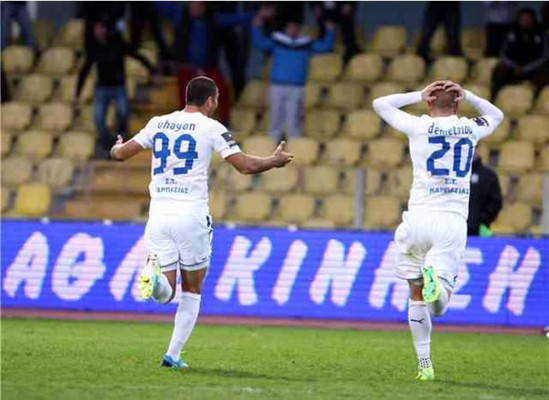 Video: Golazo de media cancha en el fútbol de Chipre