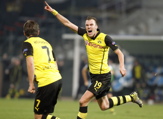 Agónica clasificación del Borussia Dortmund a octavos