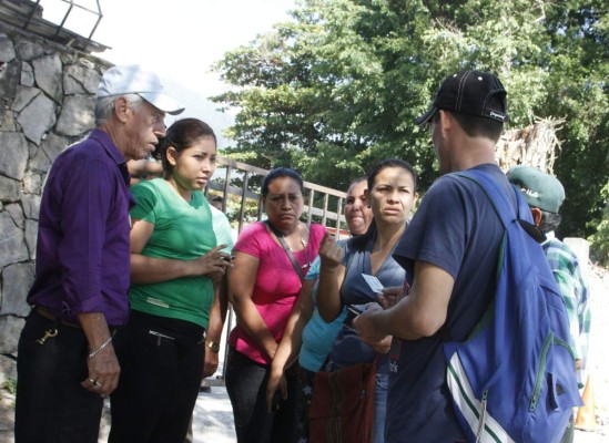 Matan a balazos a bombero en la Satélite