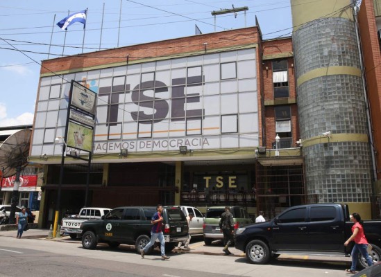 Más de 400 sustituciones han hecho en las planillas