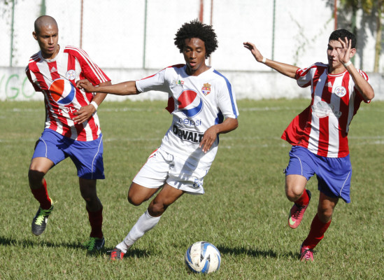 Limeño es líder junto al Lepaera
