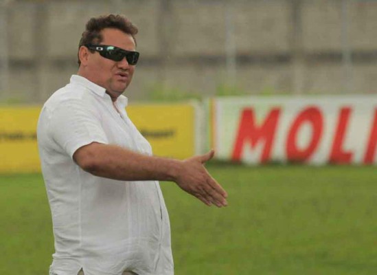 'Olimpia no está contribuyendo a darle grandeza al fútbol hondureño'