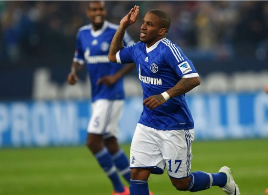El Schalke 04 alcanza al Borussia Dortmund en el segundo lugar