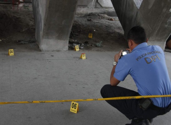 Sicario desde bicicleta mata a chofer de rastras