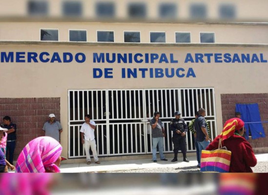 Inauguran Mercado Municipal Artesanal en Intibucá