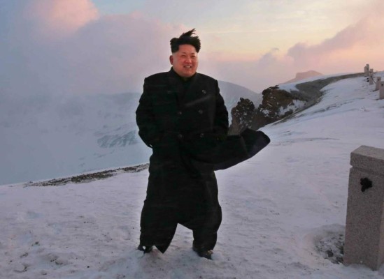 Corea del Norte pide ayuda a EUA por miedo a un volcán