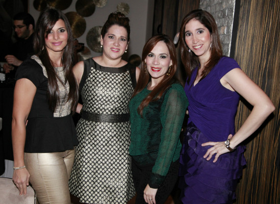 Nadia Dauabe de Canahuati festeja su cumpleaños