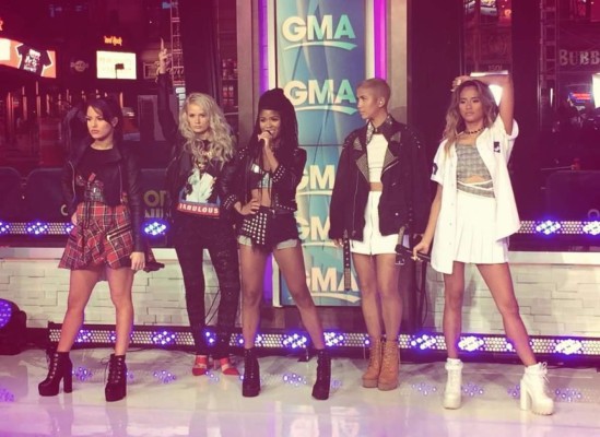 Simone Battle se suicidó