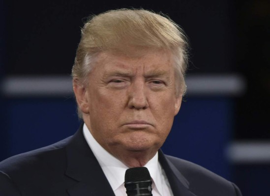 Trump desmiente desorganización en transición de su gobierno